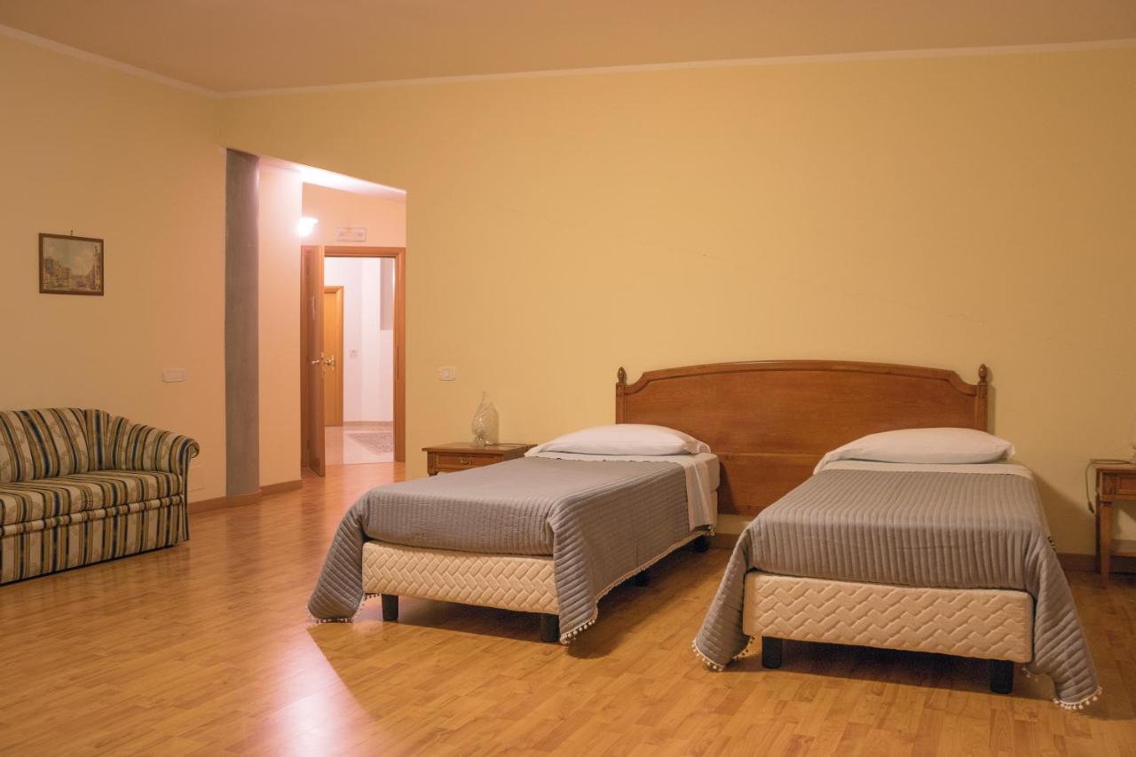 Ruggiero Park Hotel Vallo della Lucania Exterior photo