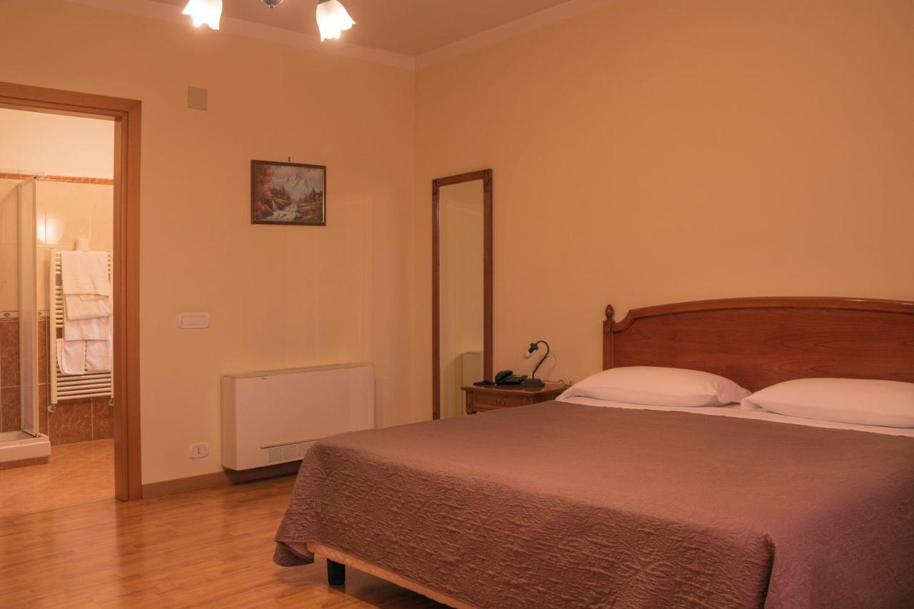 Ruggiero Park Hotel Vallo della Lucania Exterior photo